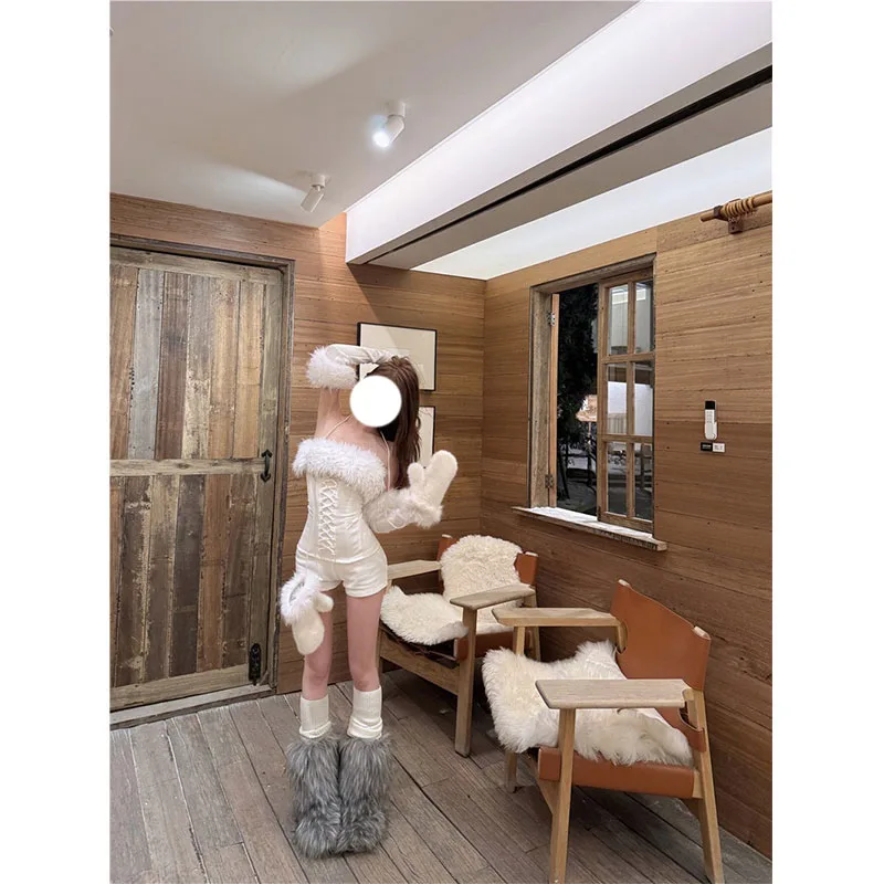 

Kardashian Snow Country Sexy Short Sleeve Tube Top And Shorts Set Women's Fashion High Waist Slimming Shorts Matching Set