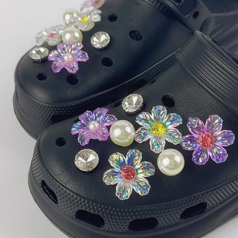 

16PCS Fashion Shoe Charms Set Accessories Hole Shoe Buckle Diamond Pearl Flower DIY 3D Shoes Decorations Kids Party Girls Gift