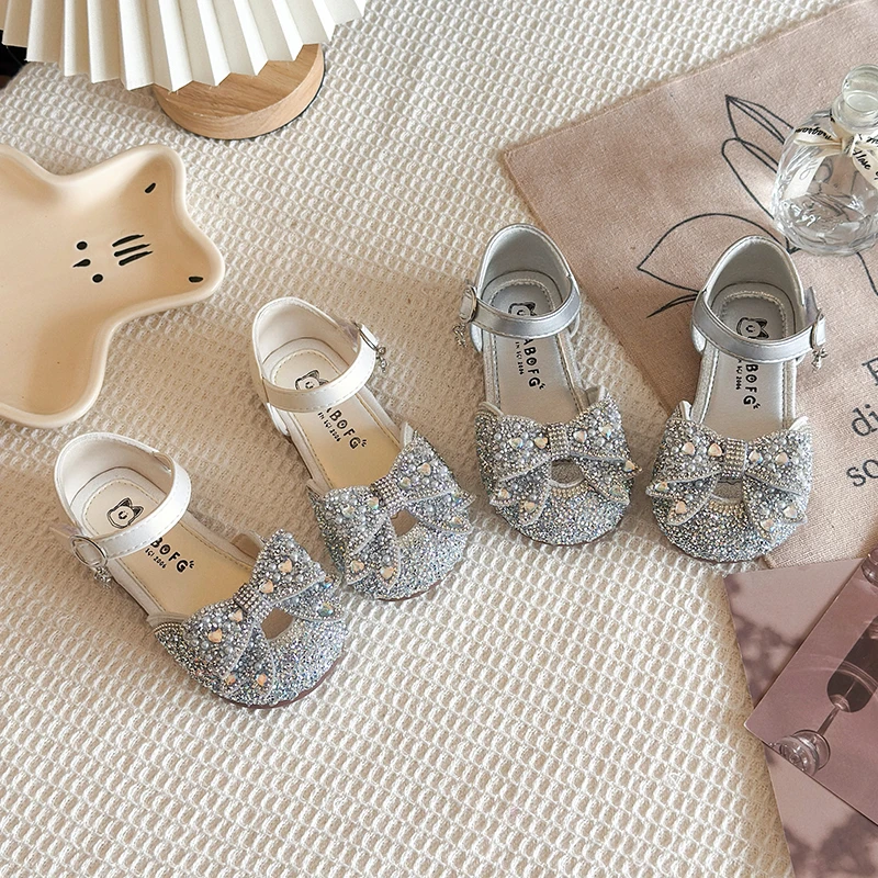 Girls Half Sandals Children Shiny Toes Capped Sandals with Butterfly-knot Non-slip Kids Princess Shoes for Party Wedding