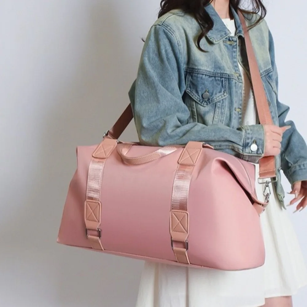 

Fashion Large Capacity Travel Bag Wet Dry Separation Lightweight Fitness Bag Waterproof Portable Yoga Bag Daily Commute