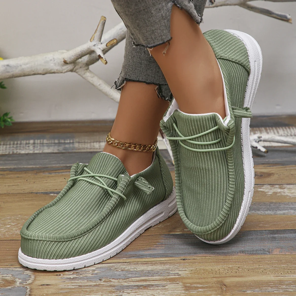 Women Sneakers 2024 Summer Casual Sneakers Women Breathable Cloth Loafers Platform Shoes Woman Designer Shoes Zapatos De Mujer