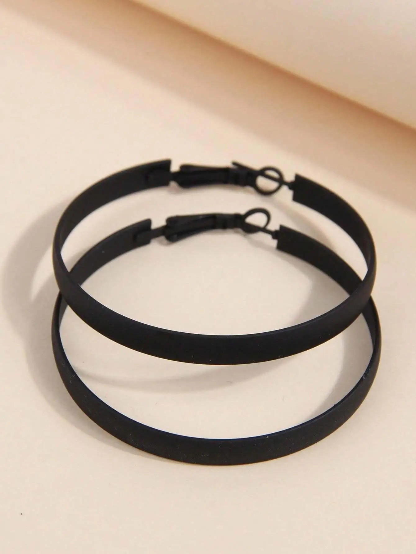 BLIJERY Trendy Fashion Black Color Big Hoop Earrings for Women Jewelry Punk Circle Earrings Basketball Brincos Femme Gift