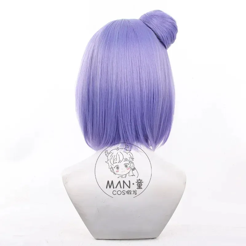 Peluca de Cosplay de Anime Konan, pelo corto morado para mujer con moño, pelucas sintéticas resistentes al calor + gorro gratis