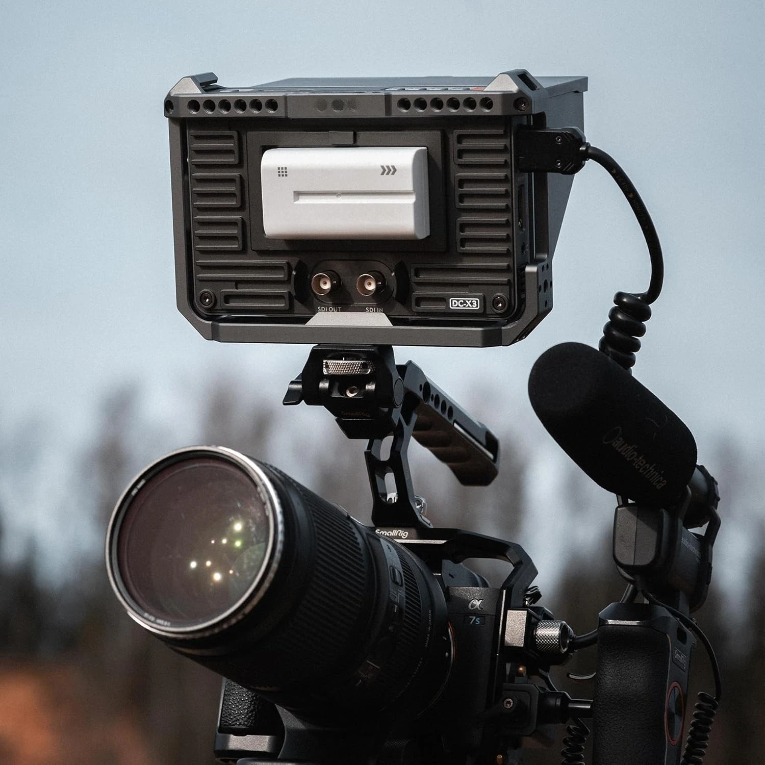 

Полевой монитор камеры SDI DC-X3, 2000 нит, супер яркий монитор камеры с возможностью обзора дневного света, видеомонитор с сенсорным экраном и входом 4K