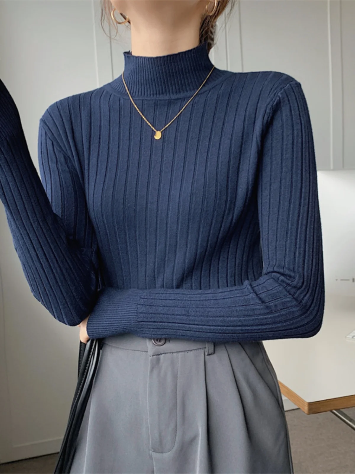 

Женский облегающий вязаный свитер с высоким воротом, базовый слой, черный, для весны, осени и зимы, новинка, для повседневной носки, трикотажный.