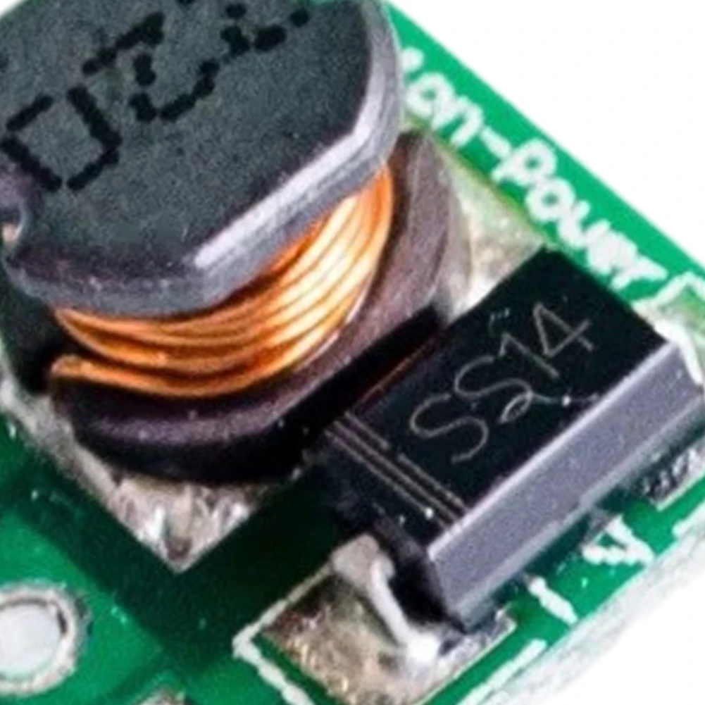 DC-DC Step-Up Power Module 1.5V 1.8V 2.5V 3V 3.3V 3.7V 4.2V To 5V Mini DC DC Boost Voltage Module 0.9-5V To 5V