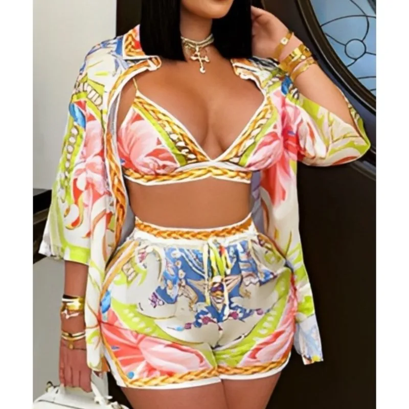 ผู้หญิงพิมพ์สไตล์ชายหาด 3 ชิ้นชุดฤดูร้อนLapelสามไตรมาสแขนเสื้อ + ชุดชั้นใน + กางเกงขาสั้นการจับคู่ 2025 วันหยุดชุดเสื้อผ้า