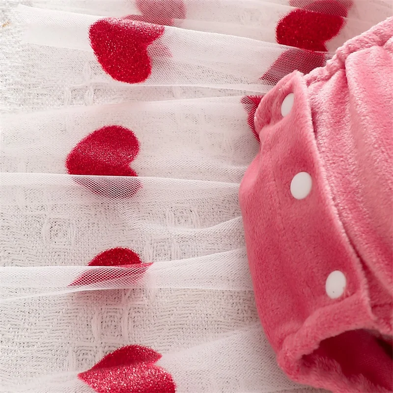 Valentinstag 0–18 Monate Baby-Mädchen-Stramplerkleid, ärmellos, Neckholder, Herzdruck, Tüll-Strampler