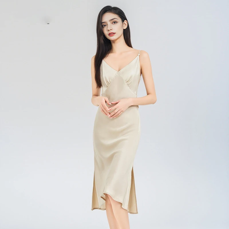 

Women 16MM 100%Real Silk Elegant Nightgown, Sexy V Neck Solid, Backless Thin Chic Pajamas Dress, 2025 Summer