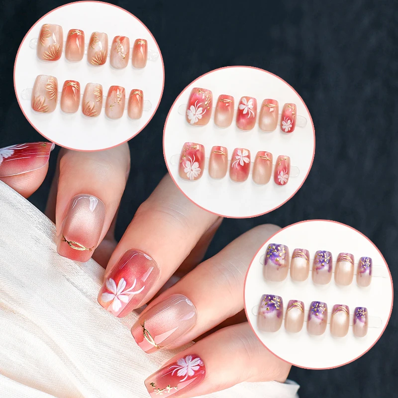 10 Stück Sanfte Katzenaugen-Press-on-Nägel, Eis-transparenter rosa Farbverlauf, handbemalte Blumen, goldene künstliche Nägel, Maniküre