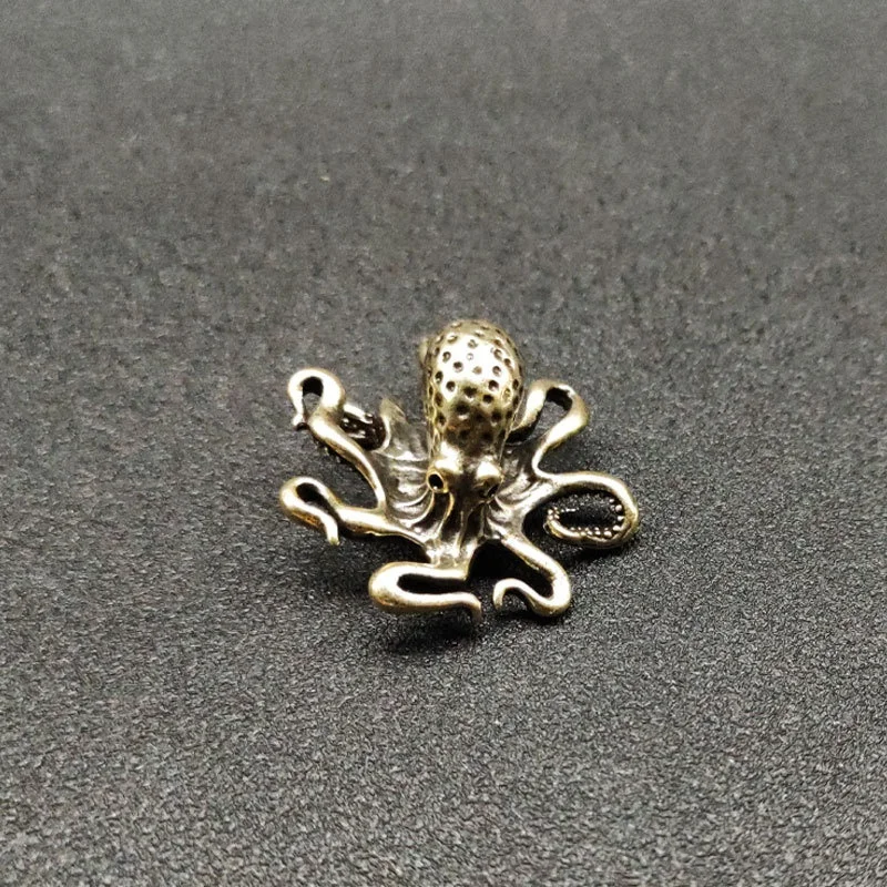 Brass Octopus Home Decoration Antique Copper Animal Figurines Miniatures Desk Ornament Accessories Creative Table Tea Pets Craft