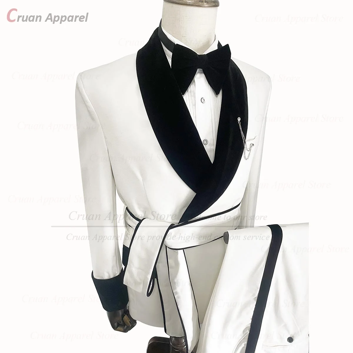 Fashion White Suits for Men 2 Pieces Double Breasted Blazer Pants Belt Set Tailor-made Luxury Velvet Lapel Prom Wedding Tuxedo