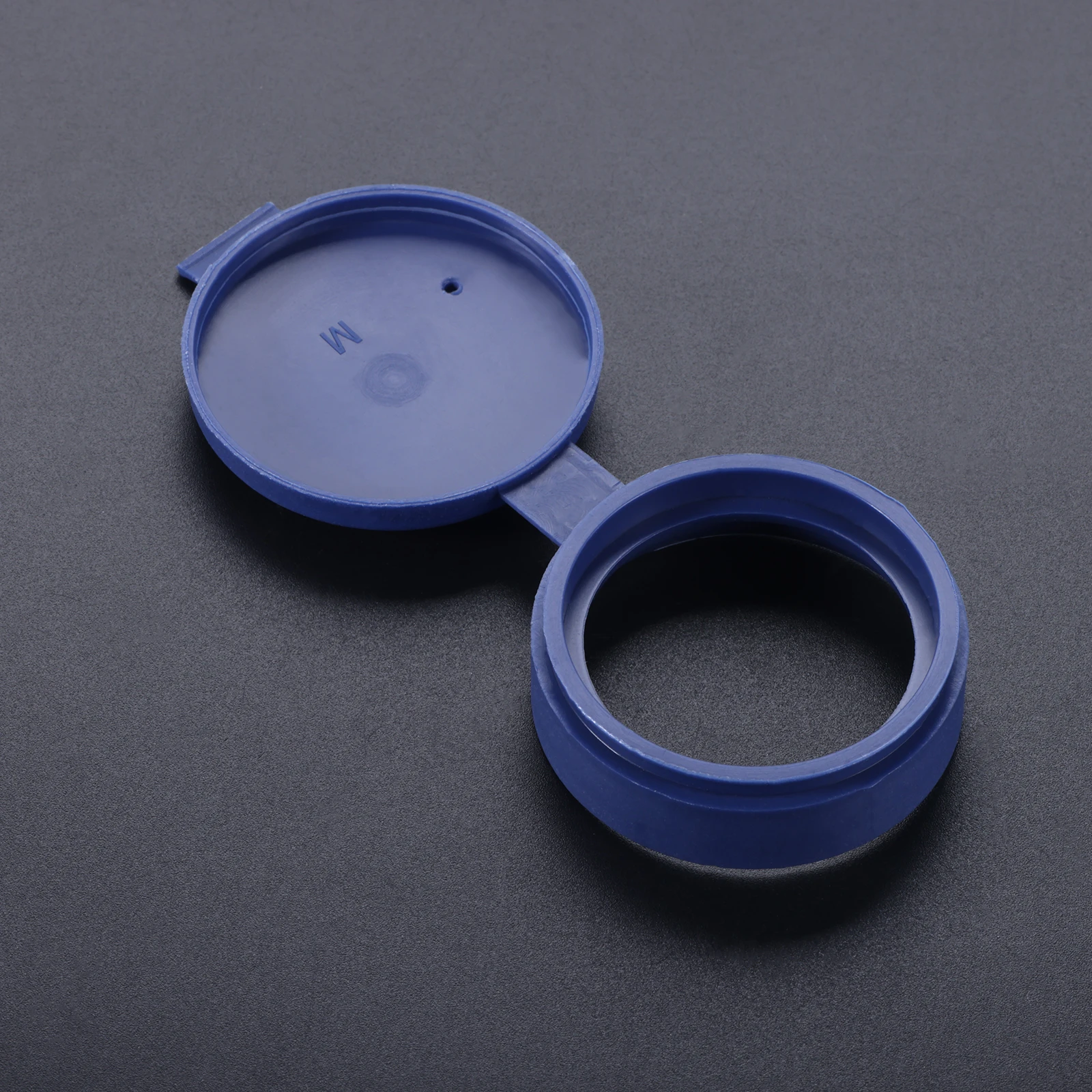 

1 шт. синяя крышка бачка для омывающей жидкости 71740943 Крышка резервуара для жидкости для омывателя автомобиля для Alfa Romeo Fiat Bravo II 500 Doblo Bus