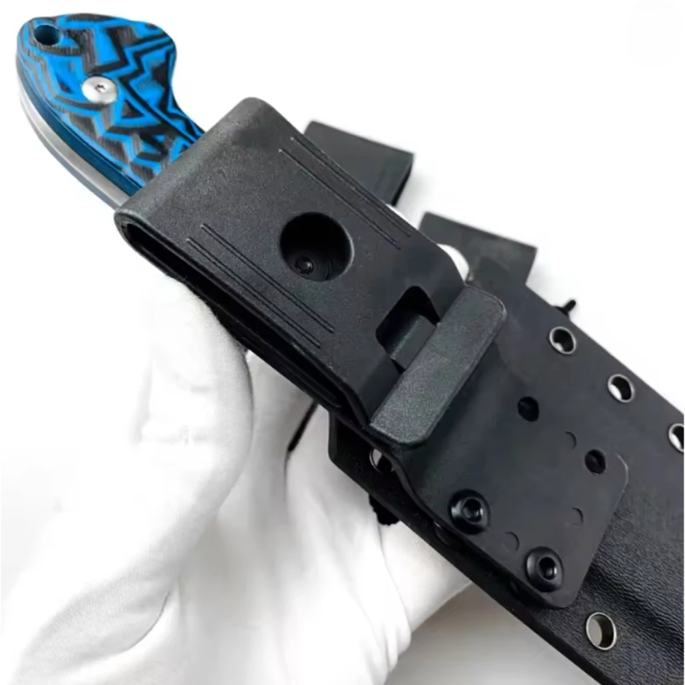 1 Piece Camping Adventure DIY Universal K-Holster Quick-Release Holster Back Clip Accessory with 2 Sets of Screws