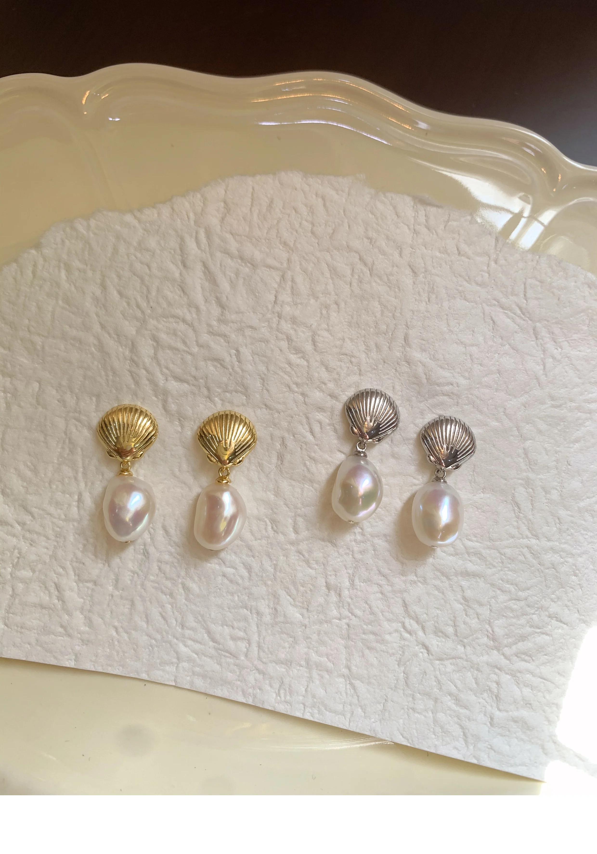 Yesy Ve-Women's Natural Baroque Irregular Pearls Earrings, 100% 925 Silver, French Vintage Shell Stud, New Arrival