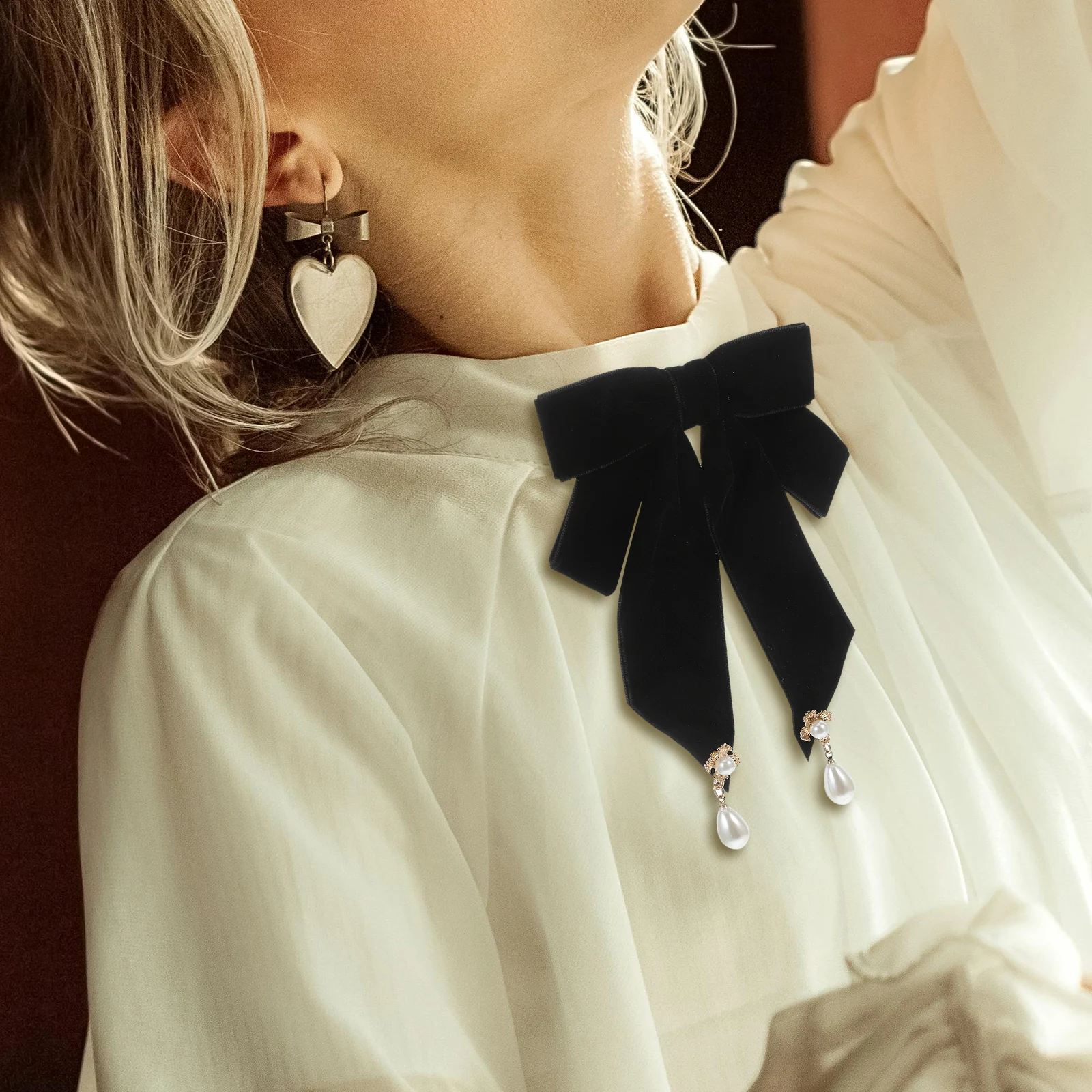 Bow Tie Brooches for Women Big Accessories Ties Bolo Metal Pins Clothes Classic Miss