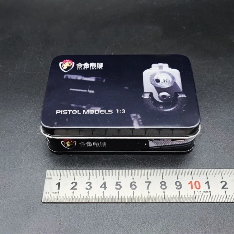 أحدث سبيكة الإمبراطورية 1:3 GLK G34 G17 مسدس بندقية المفاتيح رمي قذيفة المفاتيح نموذج حلية PUBG اللعب التماثيل والمنمنمنمات #2