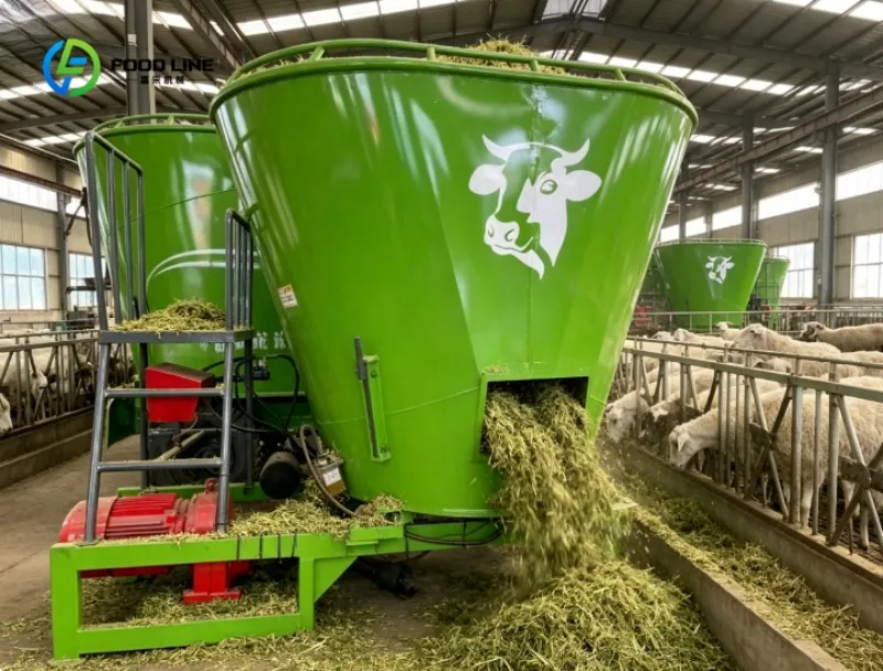 Automatic Feed Mixer Vertical Tank for Cattle Sheep Commercial Livestock Feeding Equipment