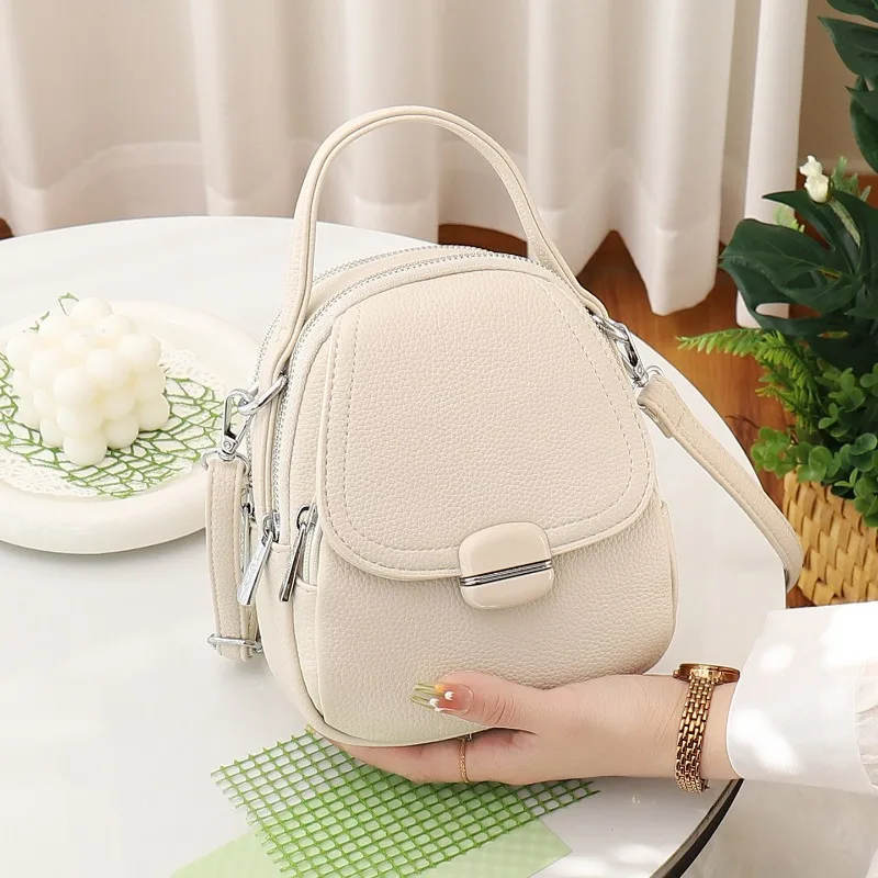 2026 new high-end luxury lightweight crossbody bag for women, fashionable and versatile, simple hand-held shoulder bag