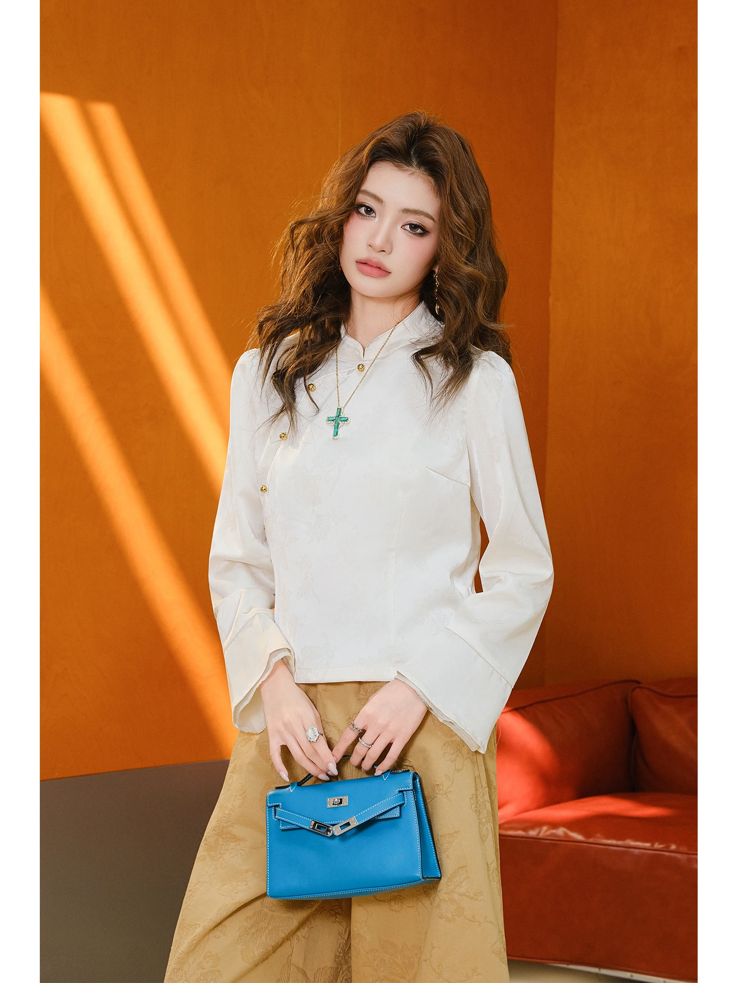 

MIUCO Chinese Sle Long Sve Women's irt Stand Collar Embroidered Inner Wear Aosphere Top Spring Faion Design Breath...