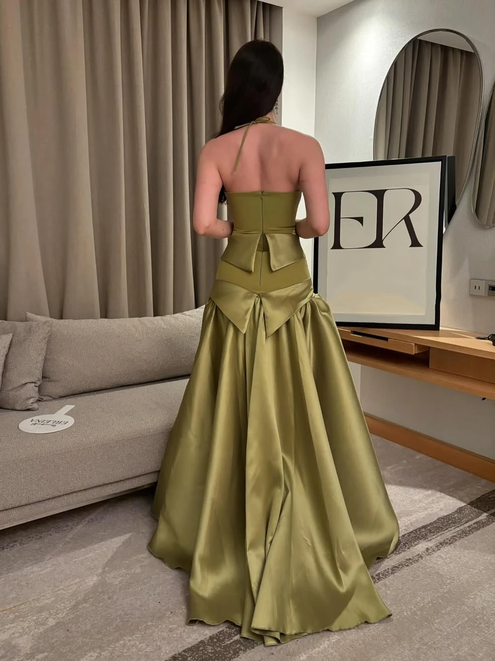 

Oisslec Prom Dress Elegant Vintage Sweet Green Mermaid Satin Strapless Customized Formal Occasion Prom Dress Evening Party Gowns