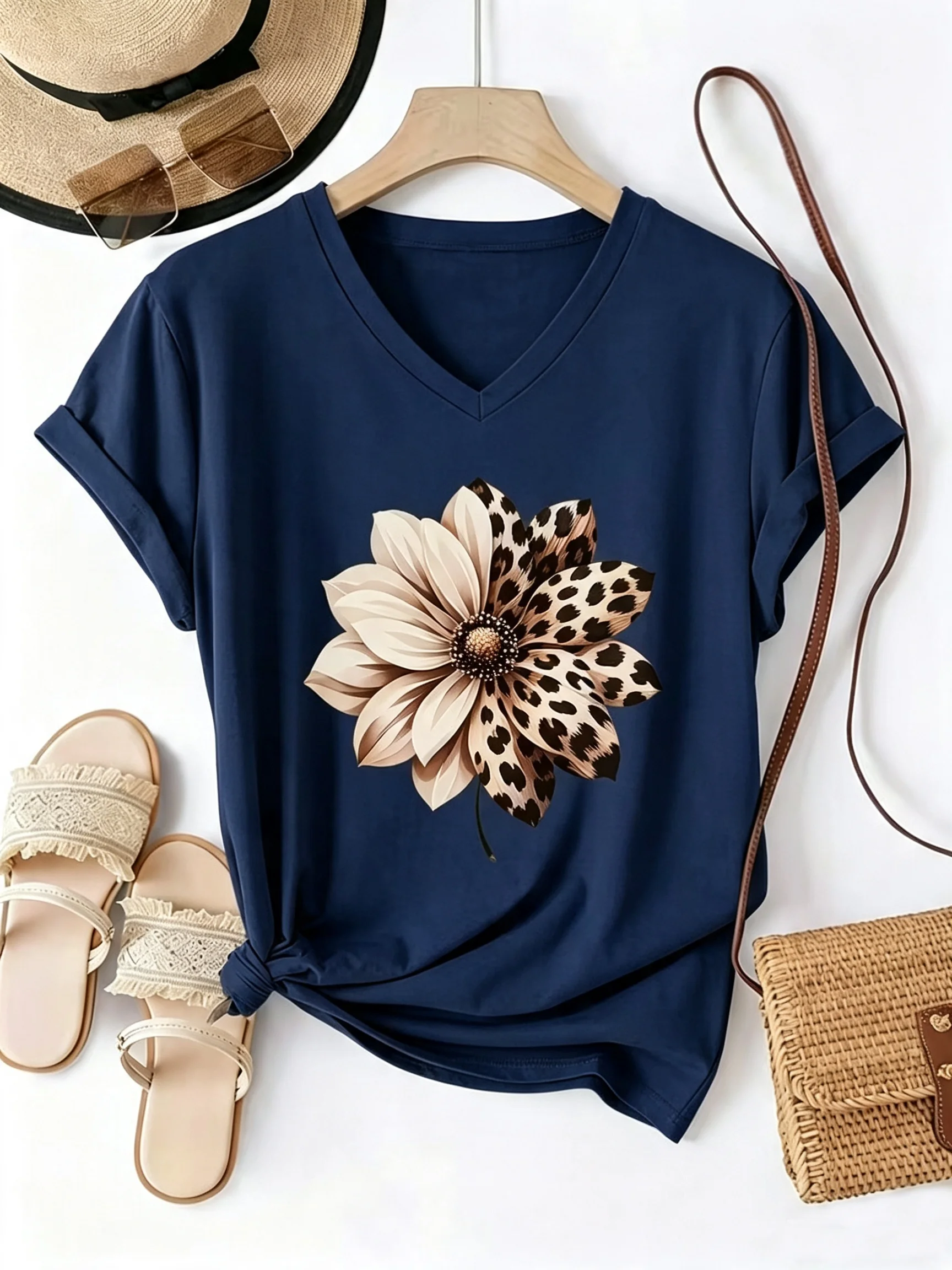 Hot Selling Leopard Print Flowers Printed Women's V-neck T-shirt Fashion Summer Street Y2K Short Sleeved Casual Women Clothing
