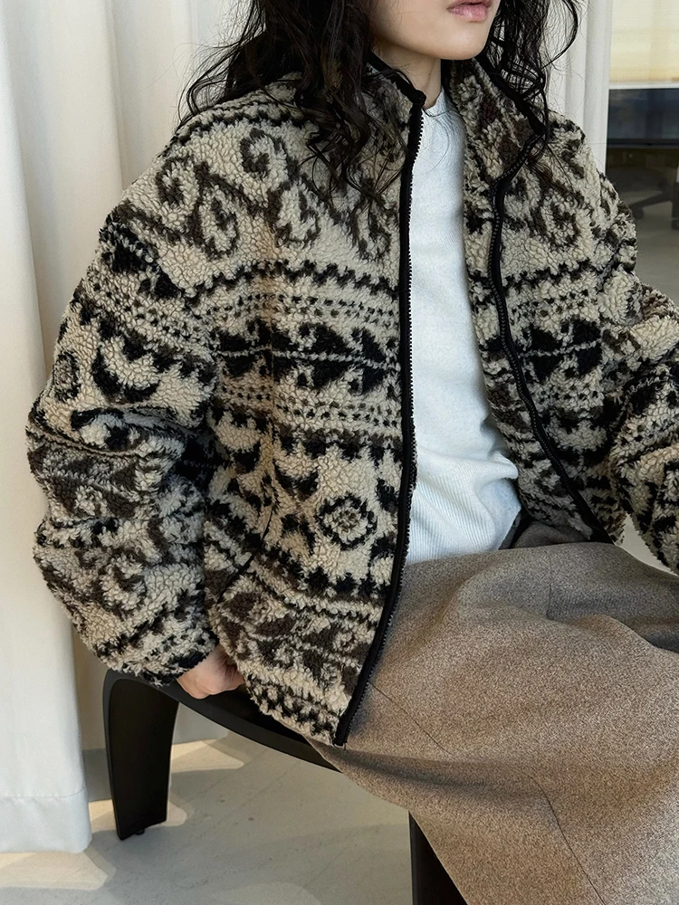 FANAN Fashion Lamb's Wool Warm Coats For Women Contrast Color Long Sleeve Zipper Cardigan Female Outwear 2025 Winter New