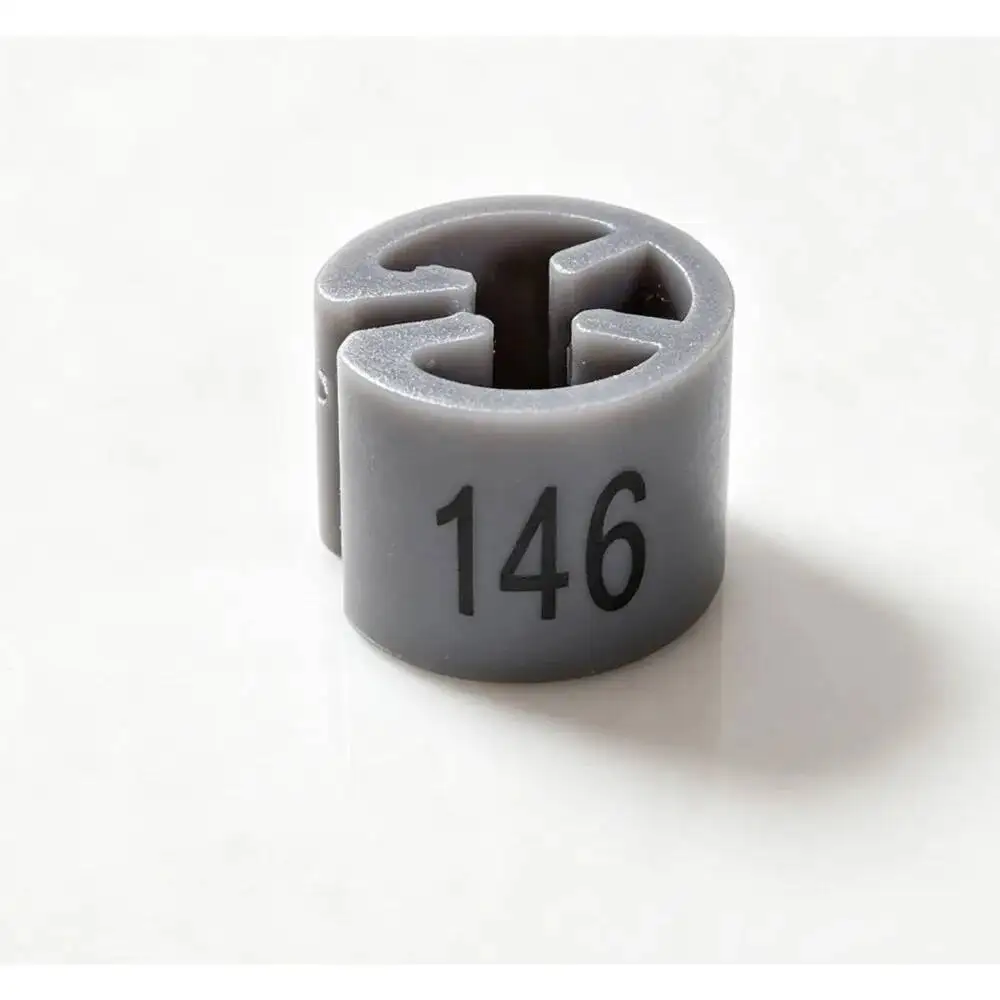 200 Stück/Lot graue Kunststoff-Kleiderbügel-Größenmarkierungen, vorgedruckt, kreisförmiger Würfelclip, 104–170 Größen, sortiert, Zubehör für Kleiderbügelteiler – Detail 3