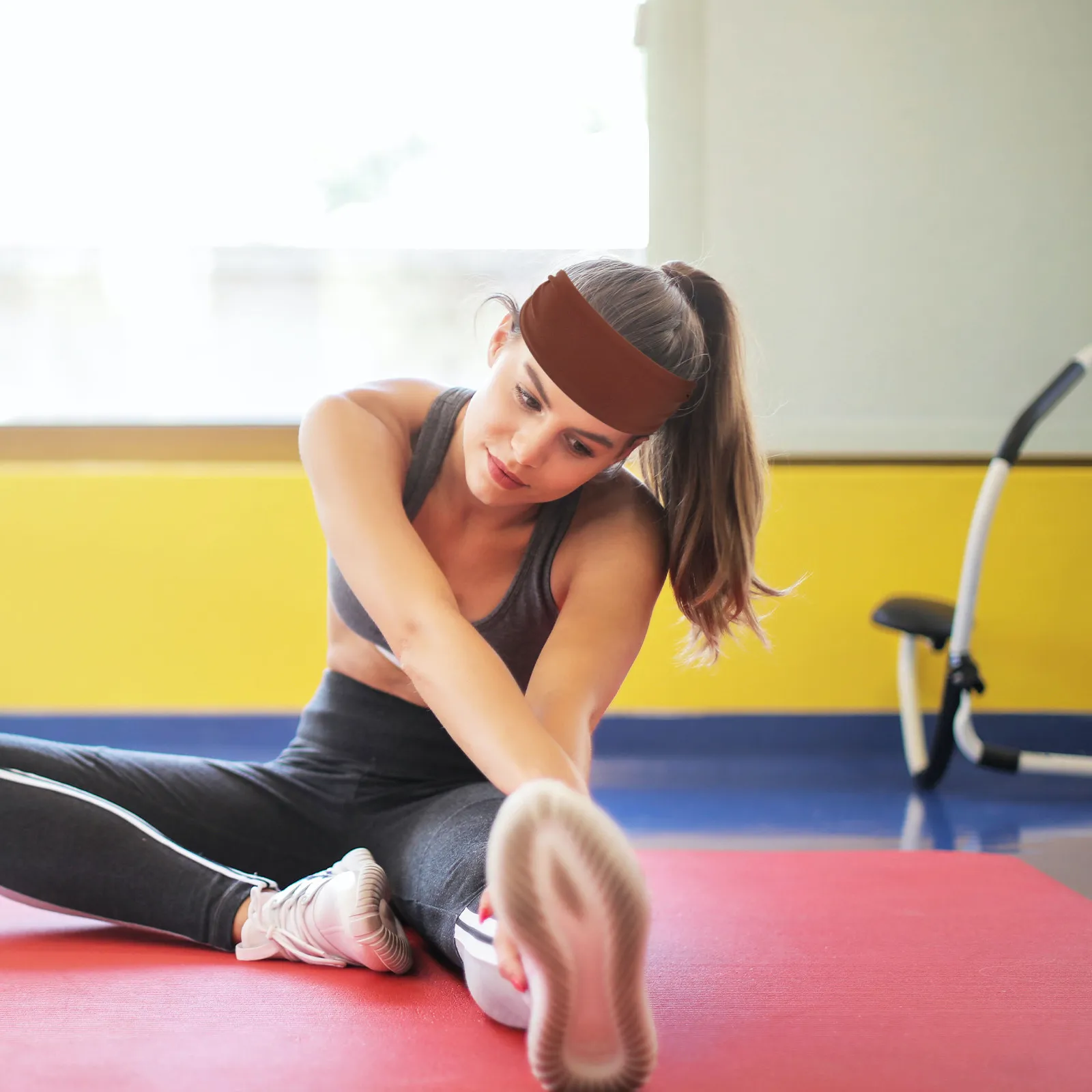 

Спортивная повязка на голову унисекс, мягкая, широкая, эластичная, для бега, йоги, велоспорта, баскетбола, тенниса, тренировок.