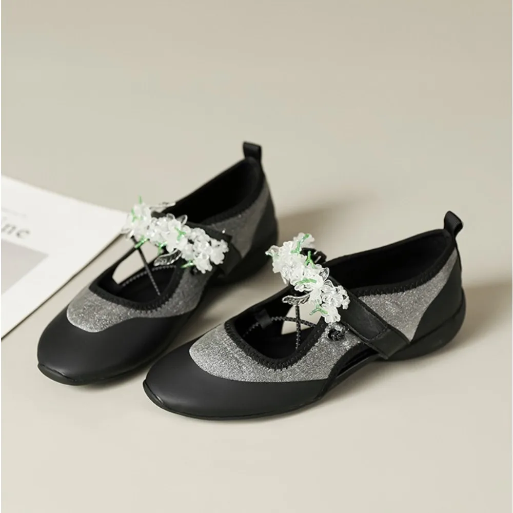 

Flats Women's Spring and Autumn White Ballet Flat Sneakers Womens 2025 New One-word Strap Flat Mary Jane Shoes Women Flats