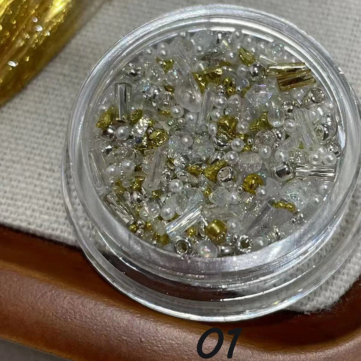 1/4pcs mixed luxury nail crystal decoration unique shape, suitable for nail DIY winter nail art creation supplies