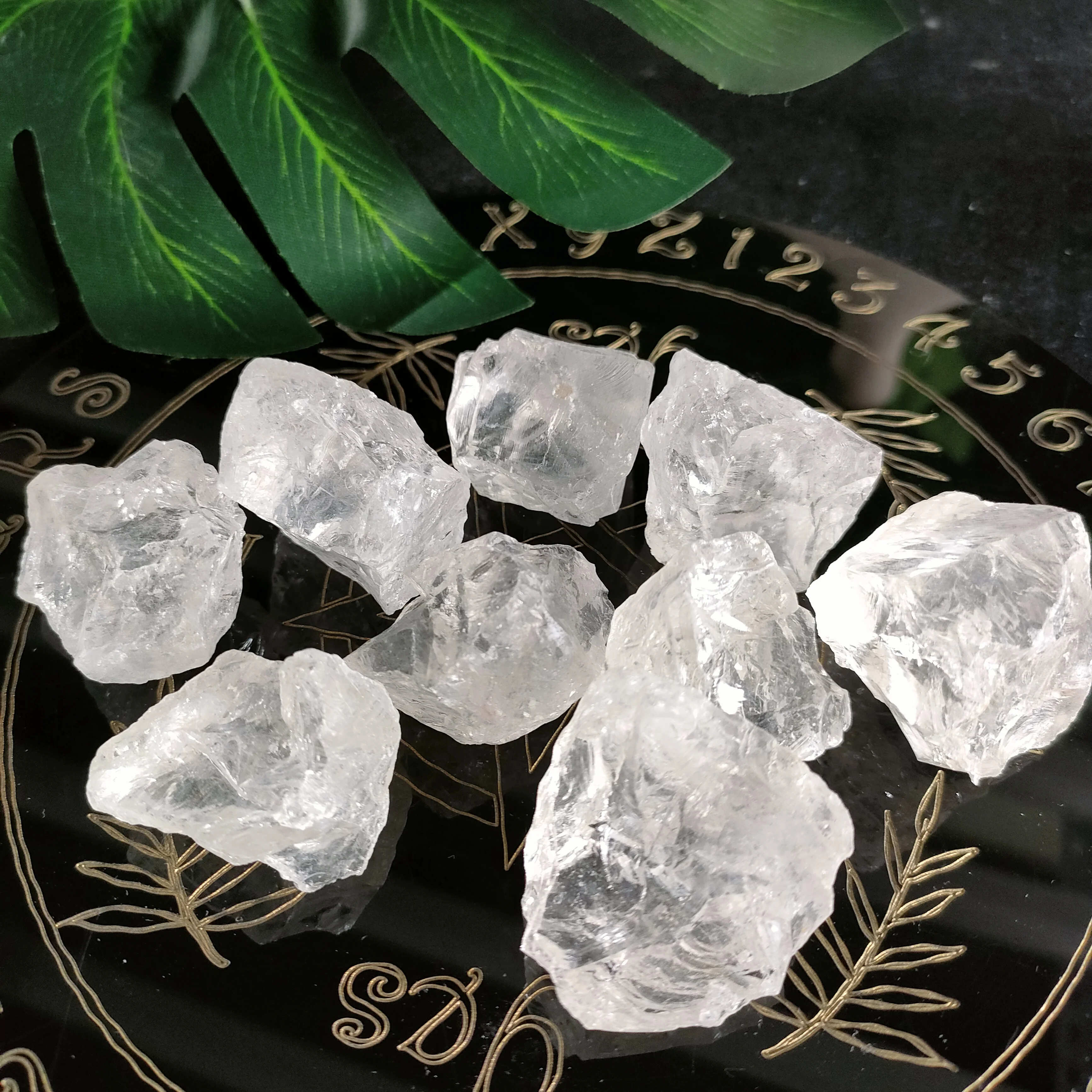 2.5-3.5cm Gorgeous Clear Quartz Healing Rough Natural Raw Stones Crystal For Reiki Healing