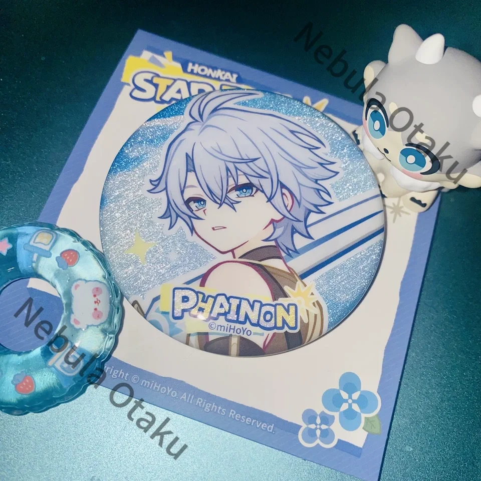Badge en étain Honkai: Star Rail Phainon – Souvenir Cosplay Exquis – Produits Officiels de Qualité Ambitus – Articles Liés au Jeu