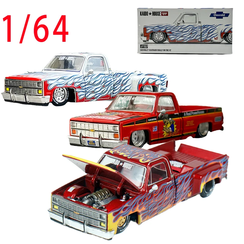 

MINIGT Diecast 1/64 Scale Chevrolet Silverado Pickup Truck Model Alloy Chevrolet Silverado Van Car Model Collection Display