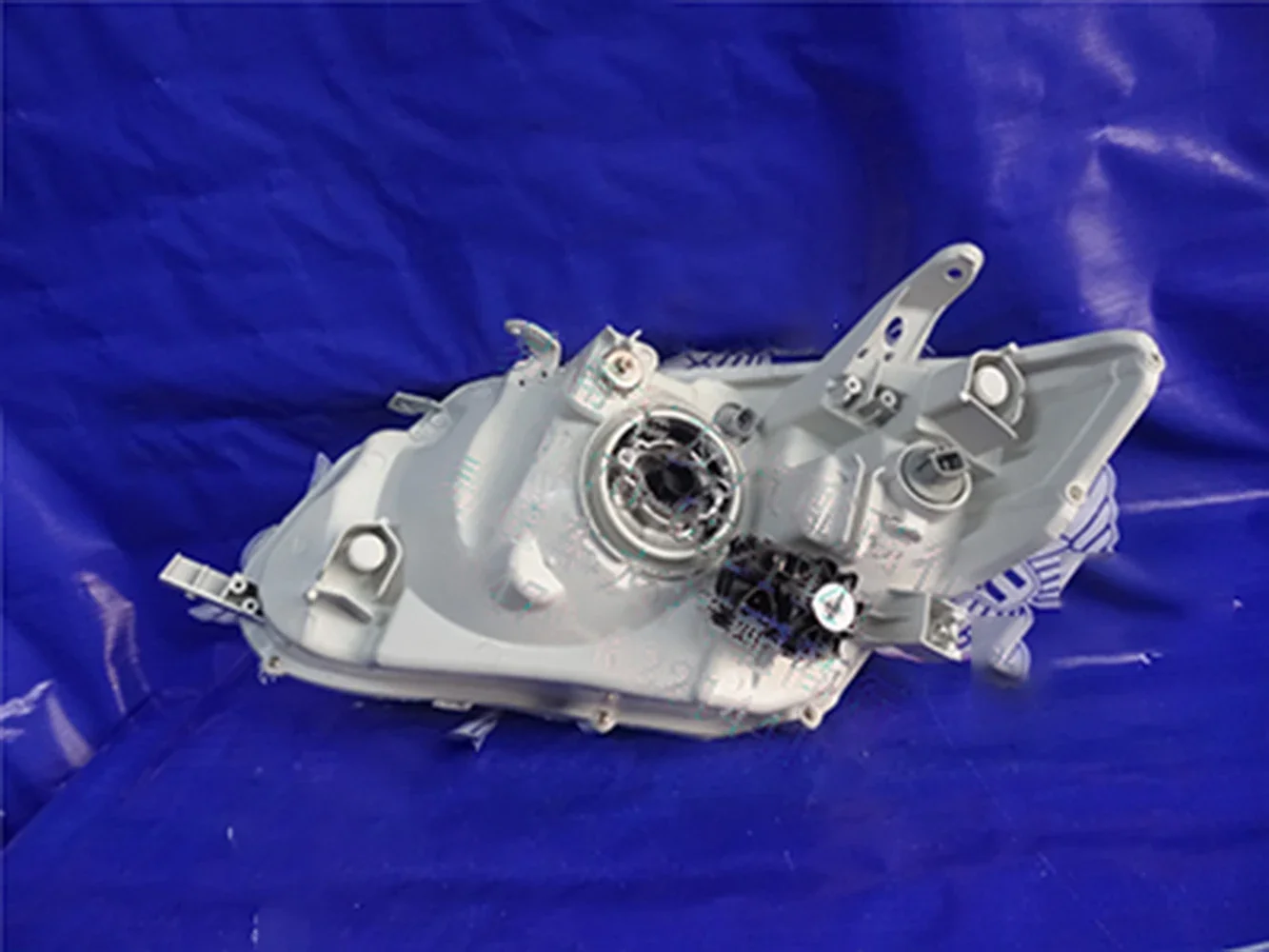 Headlights for Toyota AXIO FIELDER NZE141 ZRE141 Car Accessories