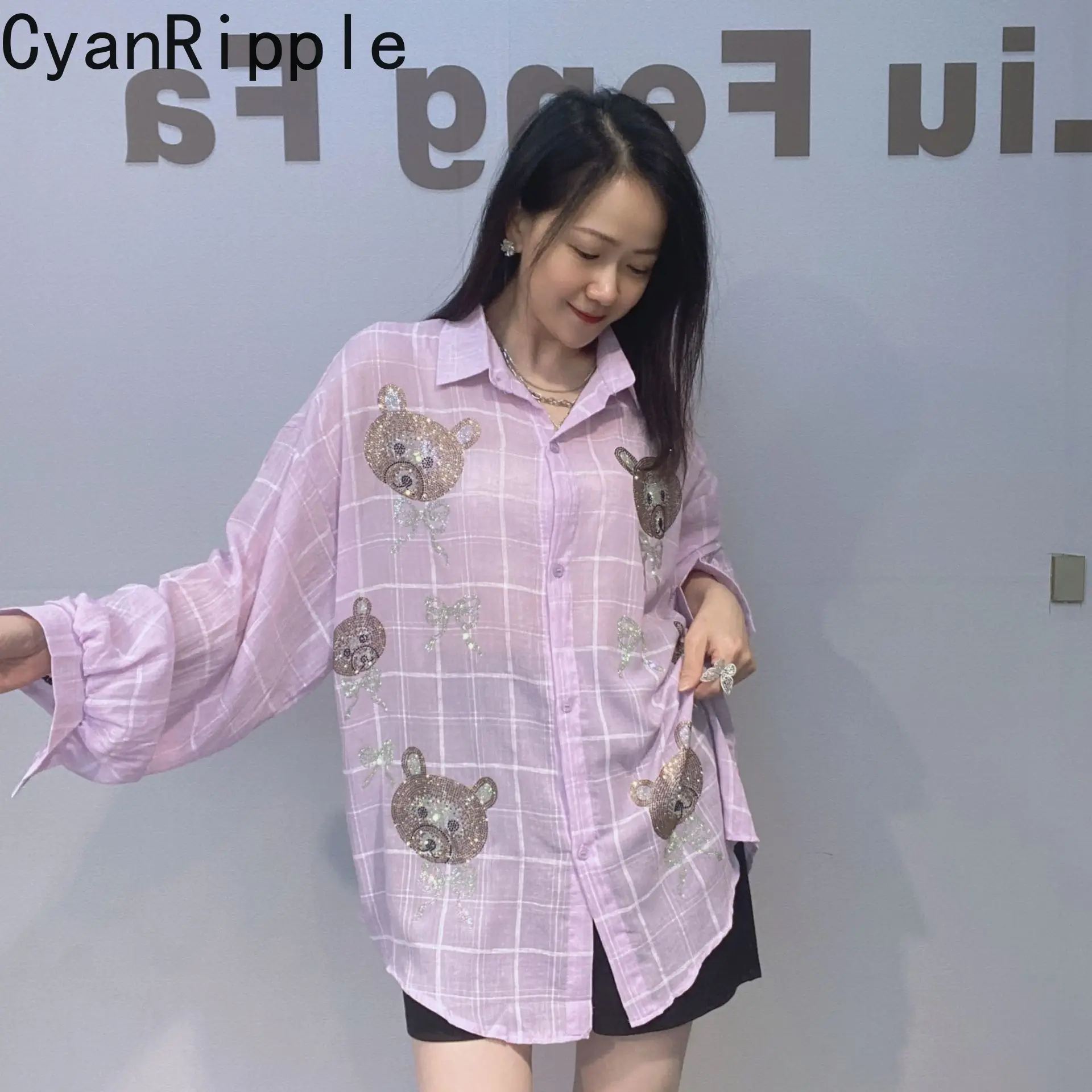 

Универсальный женский кардиган из хлопка и льна, новинка весна-лето, с милым принтом медведя и стразами, с длинным рукавом, средней длины, повседневная клетчатая блузка