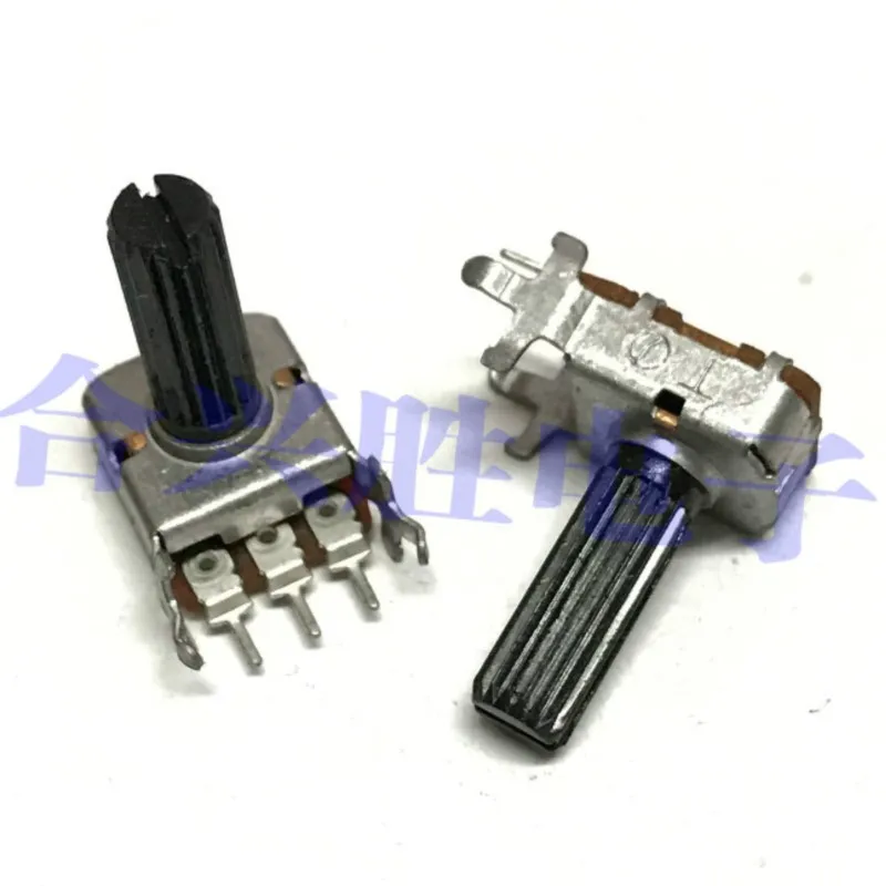 1PCS 121 Type Single Potentiometer Horizontal B10K With Midpoint Audio Power Amplifier Volume Potentiometer Flower Shaft 17MM