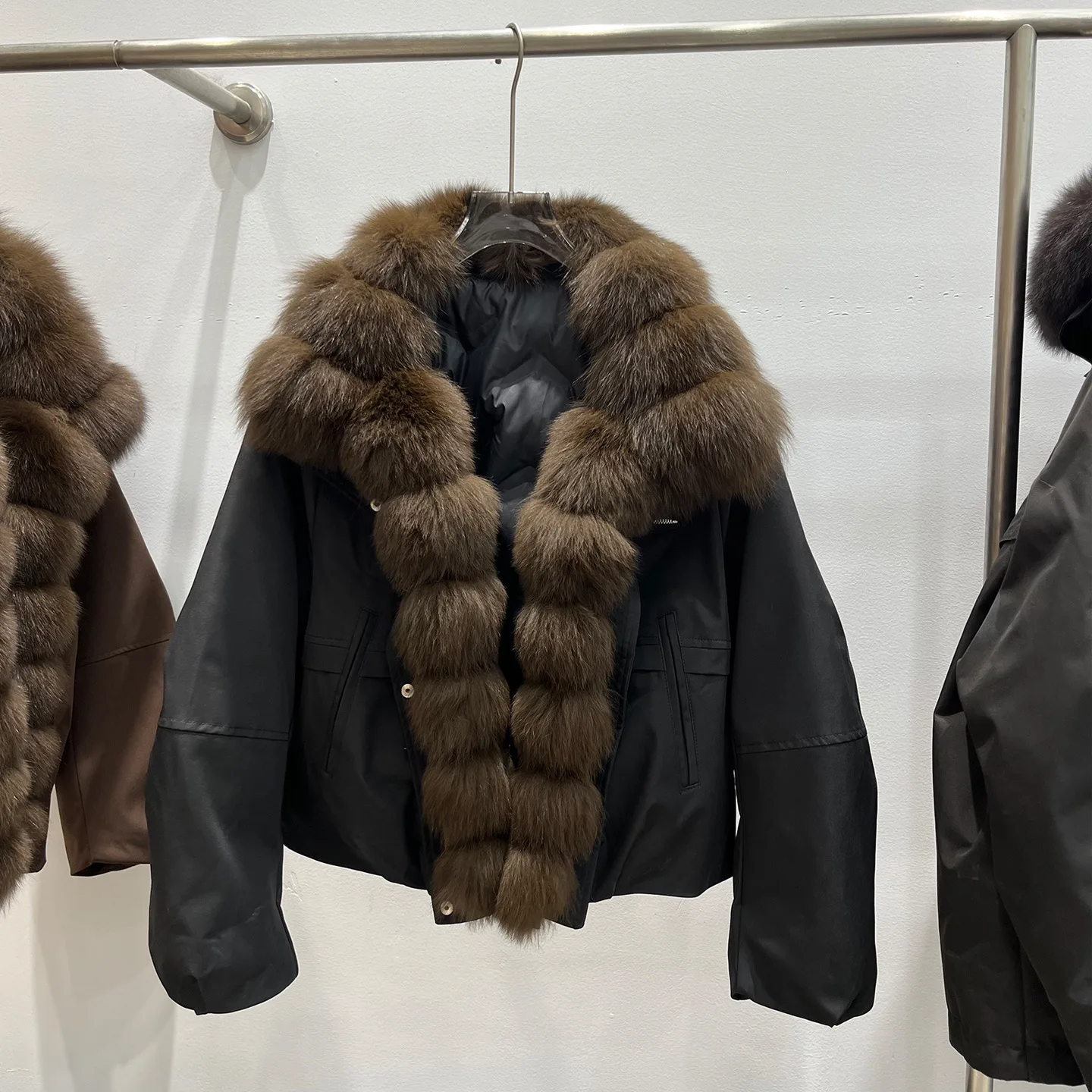 Winter Solid Warm Thick Loose Parker Jacket Female Natural Oversized Fur Collar Short Down Jacket Women White Duck Down Outwears