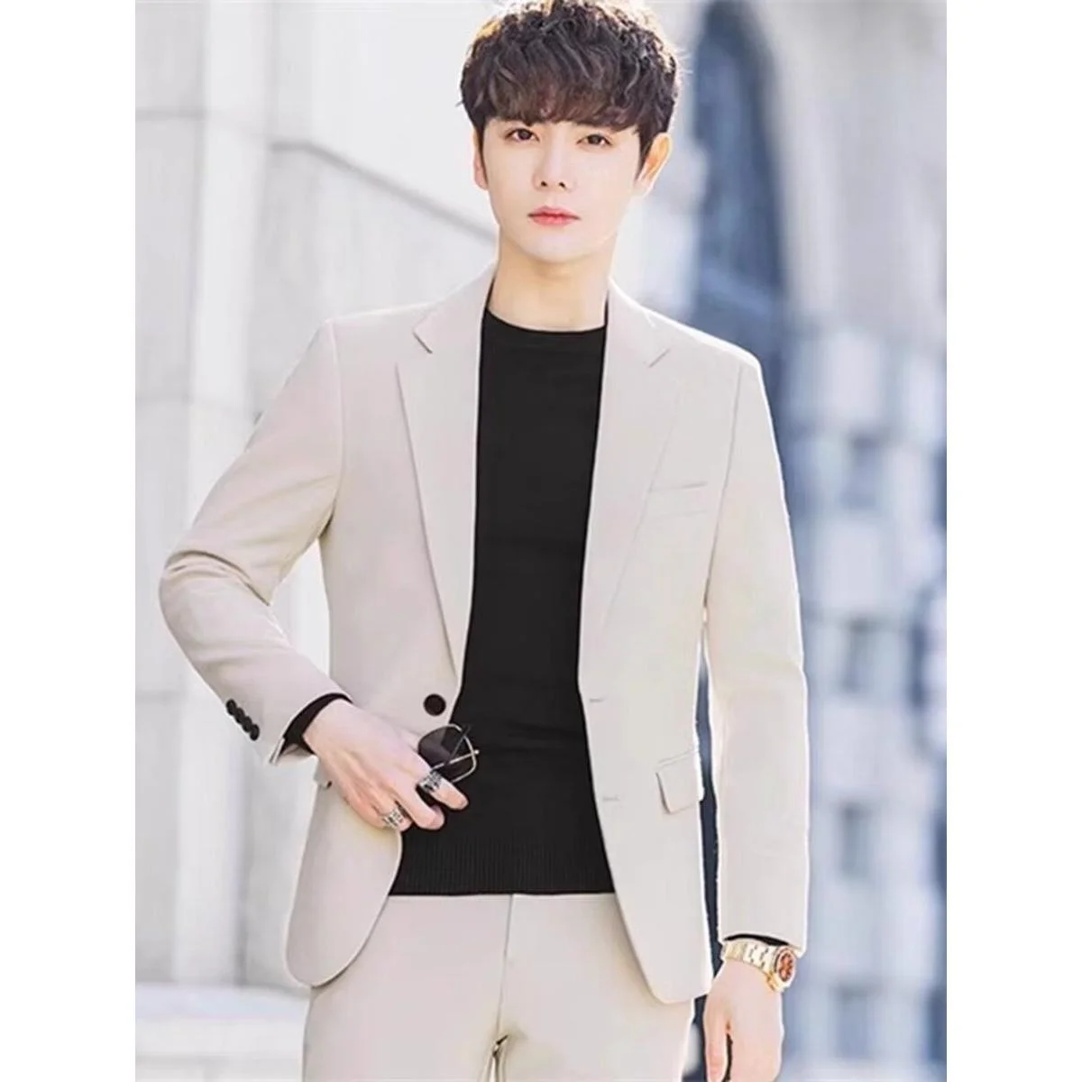 

Новинка 2024, мужской повседневный свободный крой, сли, корейская версия, весенне-осенний маленький костюм, тюнет, модное модное пальто Haome