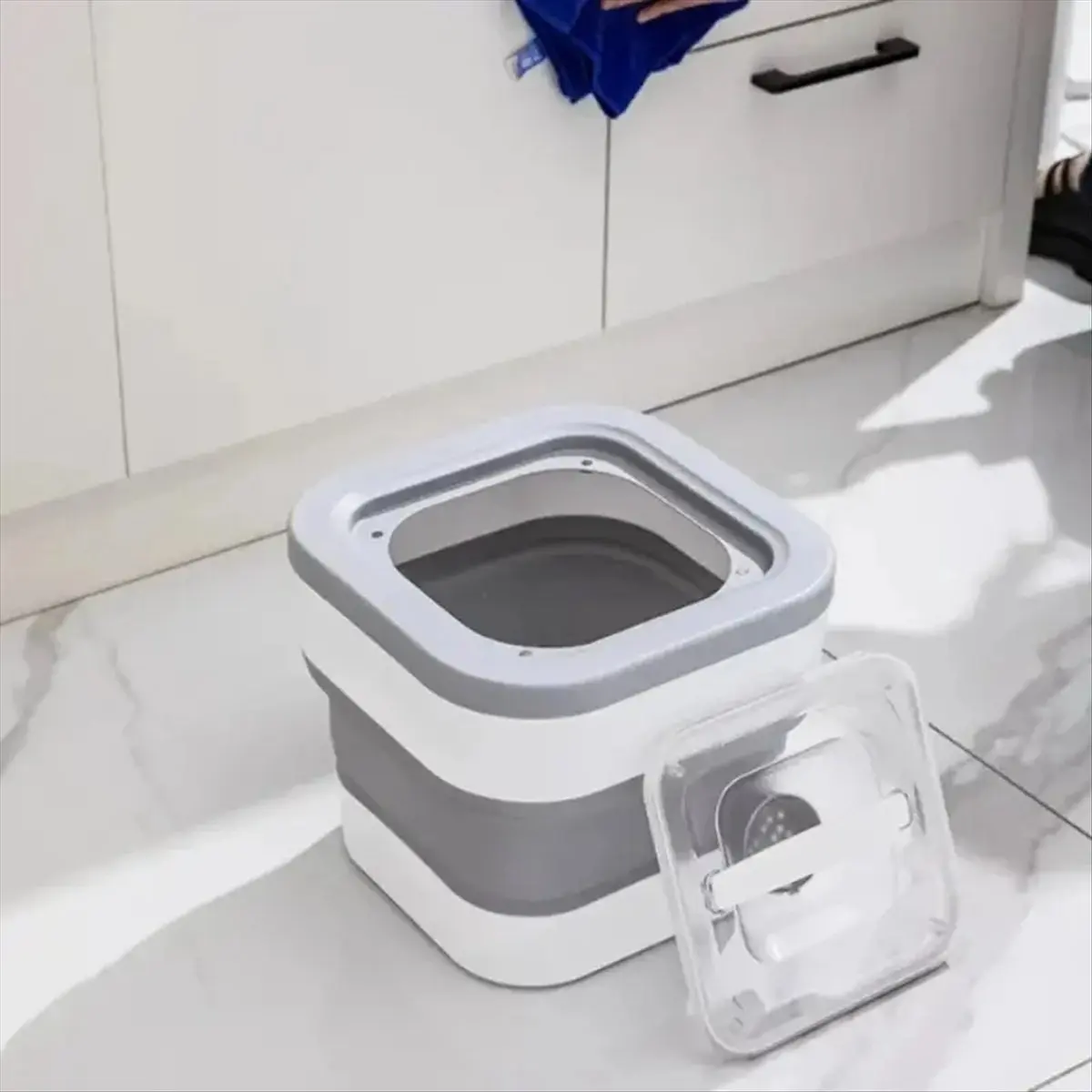 2026 Trend Food Storage Container Dog Food Container with Sealing Lid, Suitable for Dry Food for Cats Other Pet Foods