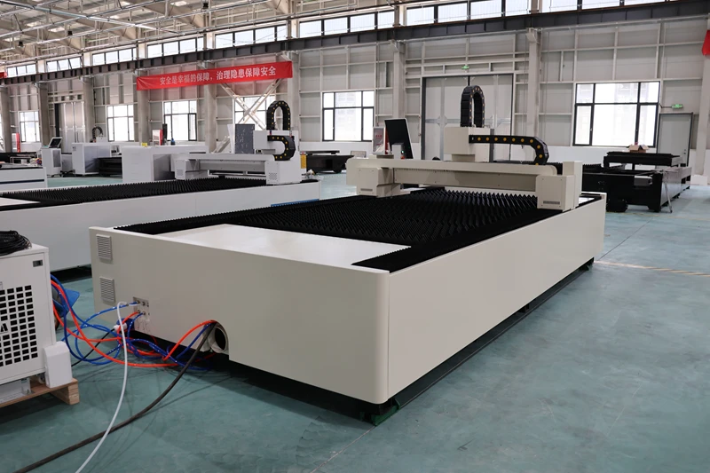 metal fiber laser cutting machine 3000w laser cutting machine