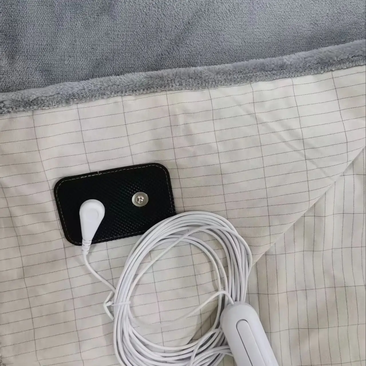 Earthing Blanket Improves your sleep Raises your energy level|Anti-Static Grounding Flannel blanket