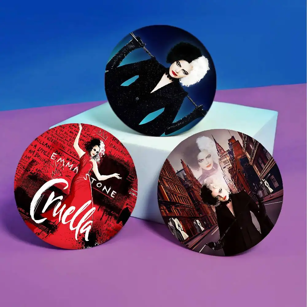 C-CRUELLA EMMA حجر الفيلم الكلاسيكي صفيح دبوس زر مخصص أنيمي دور المدرسة القديمة بروش الكرتون طوق شارة مجوهرات هدية المشجعين