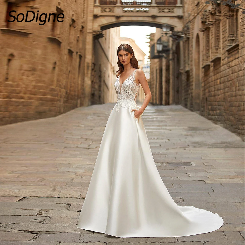 SoDigne A-line Long Wedding Dresses V-neck Sleeveless Satin Appliques Bridal Dress Women Wedding Gown with Bow Robe De Mairee ﻿