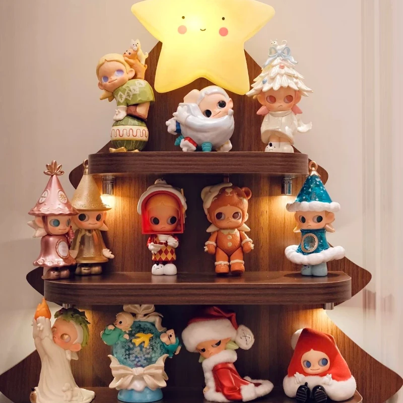 

POP MART Zsiga THE WINTER OF GIFTS Серия Mystery Box Подлинная глухая коробка Guess Toys Сумка Орнамент Статуэтки Домашний декор Настольный компьютер