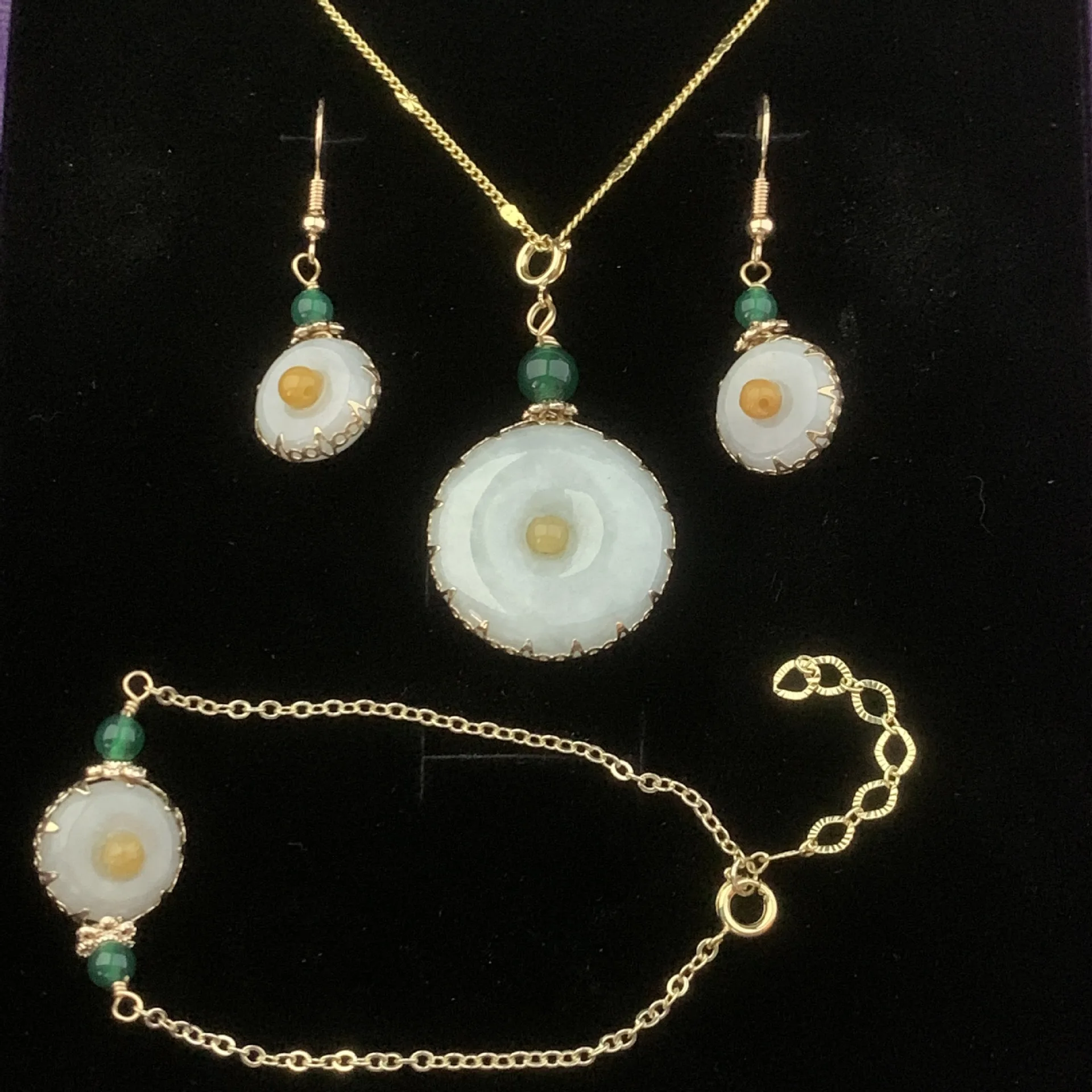 Vintage Chinese Style Jade Ping An Buckle 3 Piece Set Inlaid Green Agate Necklace Earrings Bracelet For Ladies Daily Party Gifts