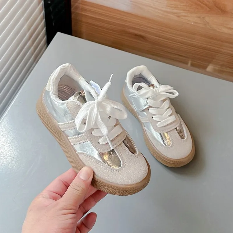 Zapatillas de Tenis para niños y niñas, zapatos deportivos informales de suela suave de cuero, color blanco, Otoño, 2024