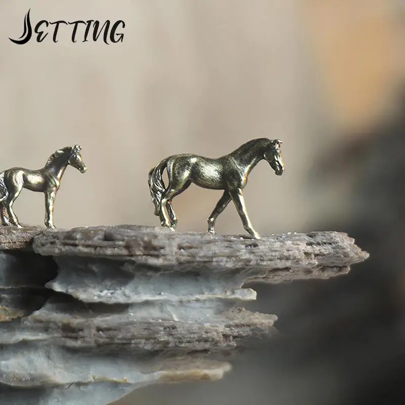 Antique Brass Solid Long Tail Horse Figurines Miniatures Feng Shui Ornaments Copper Zodiac Animal Mini Desktop Decoration Crafts