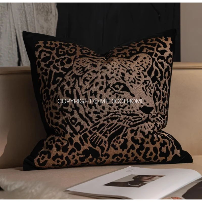 Medicci Home Eye-Catching Panthera Panther Leopard Cushion Cover Luxurious Bronze Colour Embroidered Pillow Case For Villa Hotel