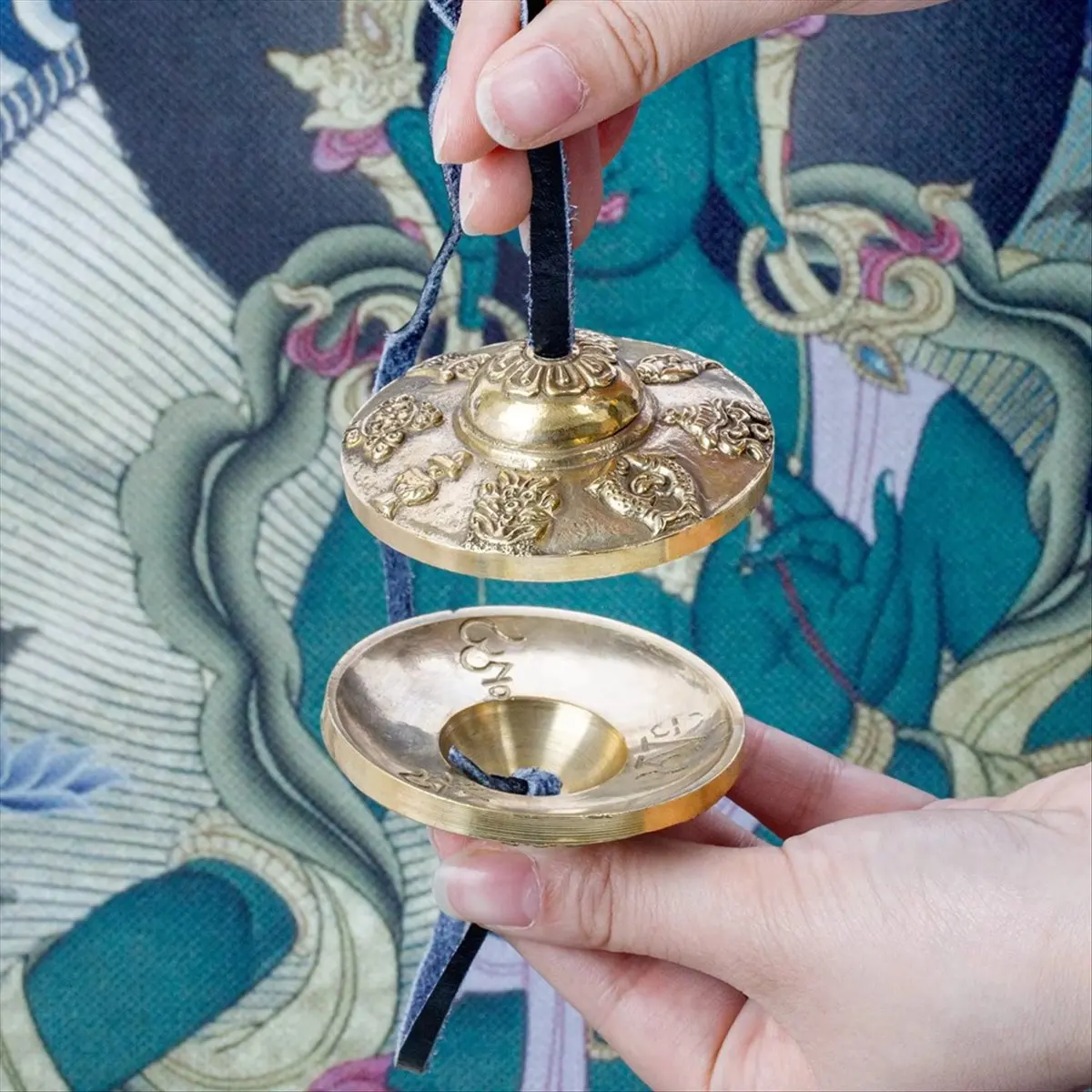 T32C New Tibetan Cymbals , Meditation Sanskrit Brass Chime Bells for Spiritual Healing Mindfulness, Yoga Buddhist